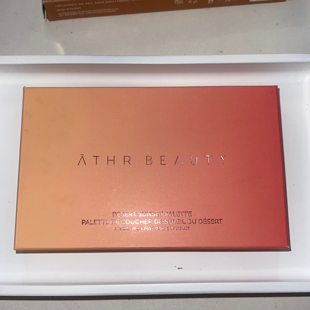 āthr beauty desert sunset eyeshadow palette